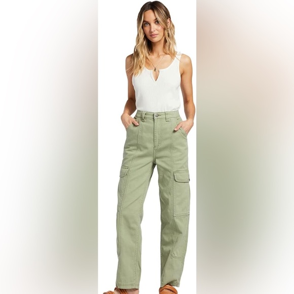 BILLABONG Pants - NWOT BILLABONG wall to wall denim cargo pants size 29